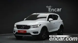 볼보 XC40