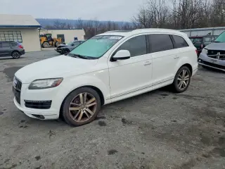 AUDI Q7 2015