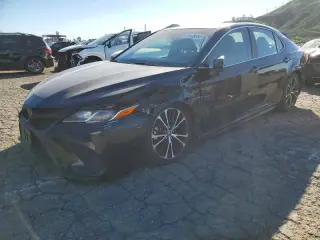 TOYOTA CAMRY 2018