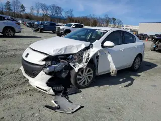 MAZDA 3 2012