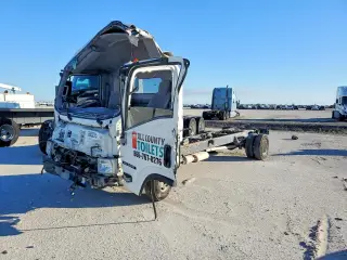 ISUZU NPR 2021