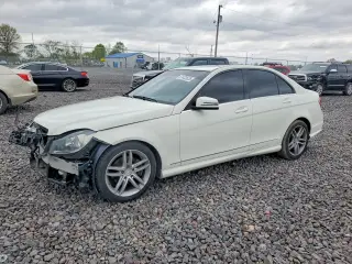 MERCEDES-BENZ C 2012