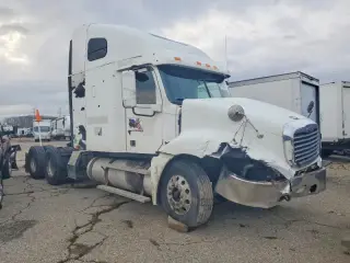 FREIGHTLINER CONVENTIONAL 2013