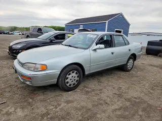 TOYOTA CAMRY 1995