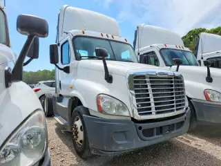 FREIGHTLINER CASCADIA 125 2016