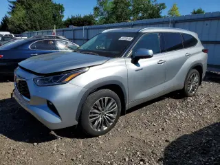 TOYOTA HIGHLANDER 2021