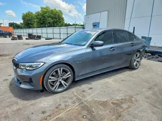 BMW 330E 2022