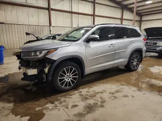 TOYOTA HIGHLANDER 2017