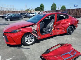TOYOTA CAMRY 2025