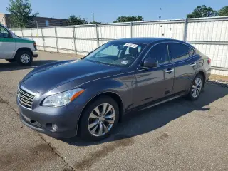 INFINITI M37 2011