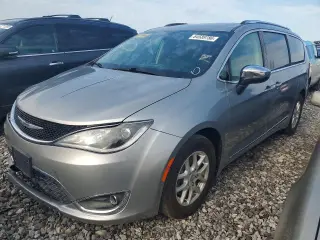 CHRYSLER PACIFICA 2020