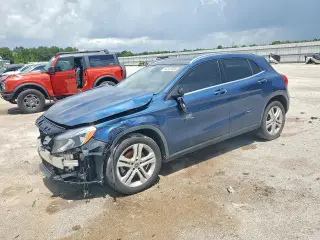 MERCEDES-BENZ GLA 2019