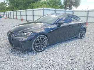 LEXUS IS 2019