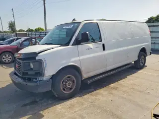 GMC SAVANA 2016