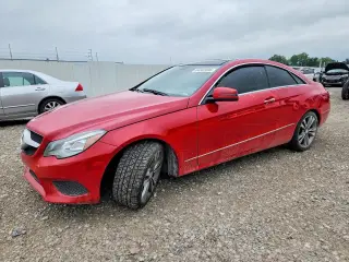MERCEDES-BENZ E 2016