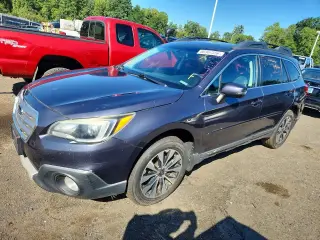 SUBARU OUTBACK 2015
