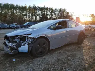 TOYOTA PRIUS 2024